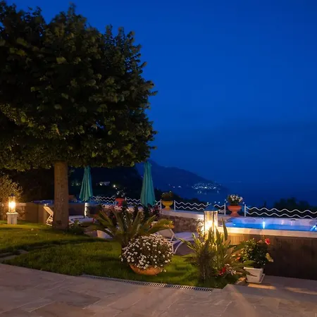Veronica Luxury In Amalfi Coast Bed & Breakfast Piano di Sorrento