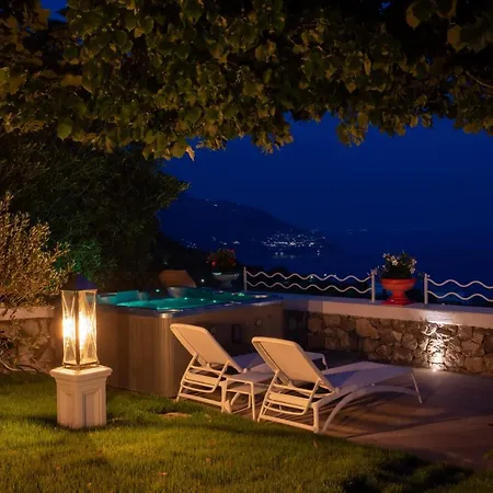 Veronica Luxury In Amalfi Coast *